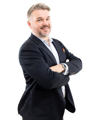 David Mann, Chief Executive Officer in Swintt