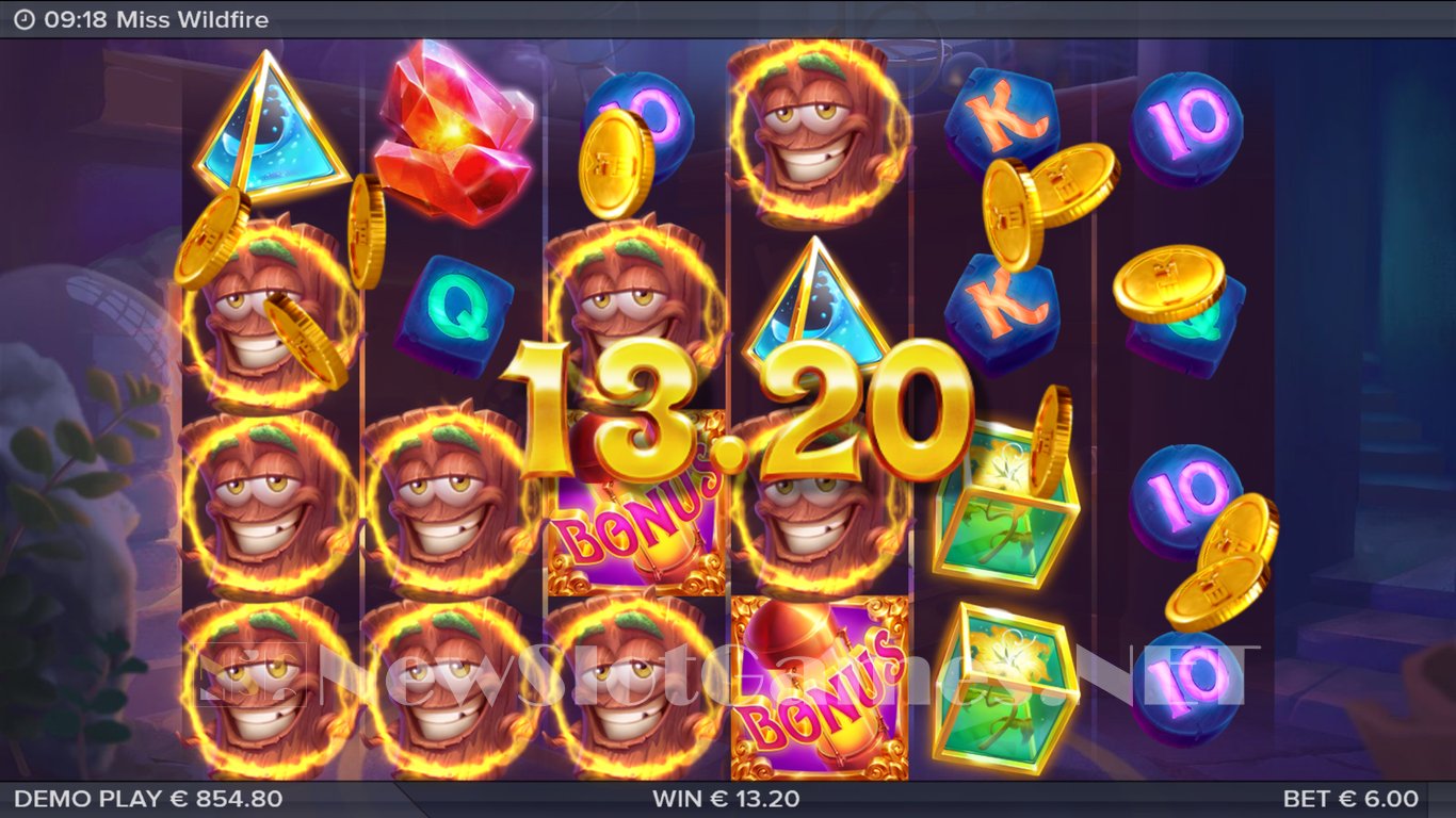 Miss Wildfire Slot Slot Image in Demo - pic. 3