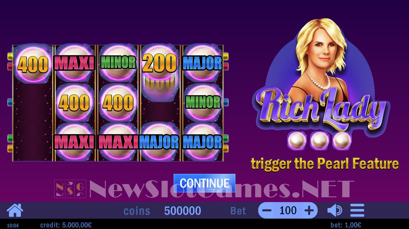 Rich Lady Slot Demo Image