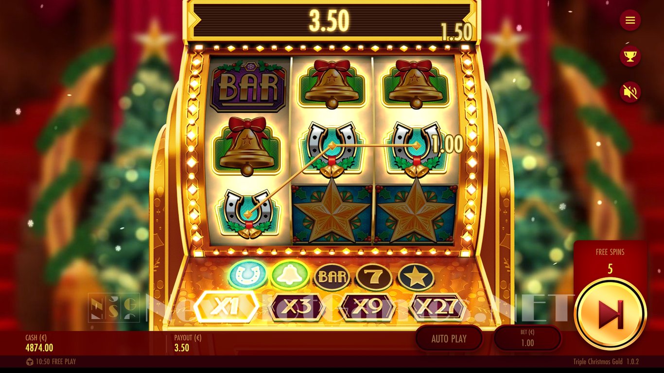 Triple Christmas Gold Slot Slot Image in Demo - pic. 16
