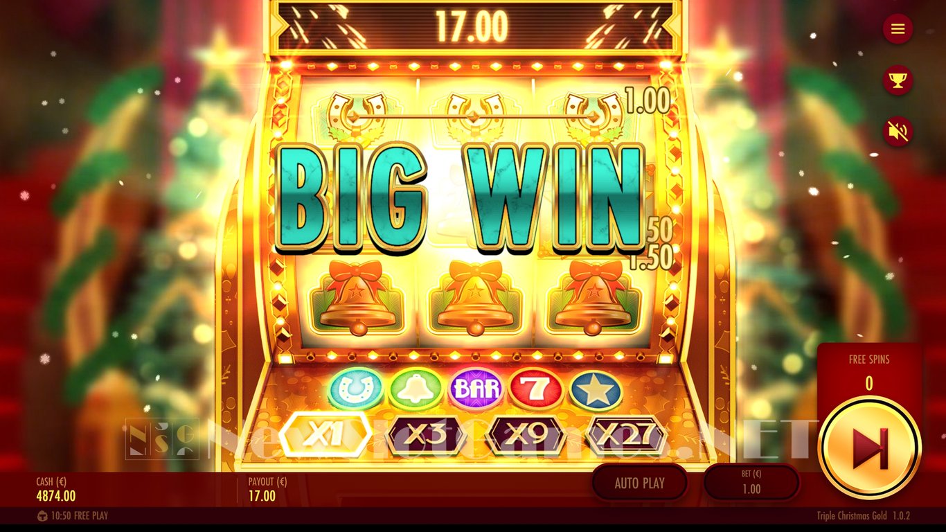 Triple Christmas Gold Slot Slot Image in Demo - pic. 17