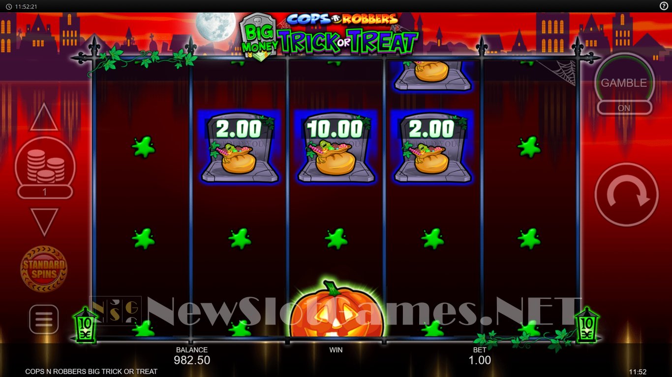 Cops n Robbers Big Money Trick or Treat Slot Slot Image in Demo - pic. 7