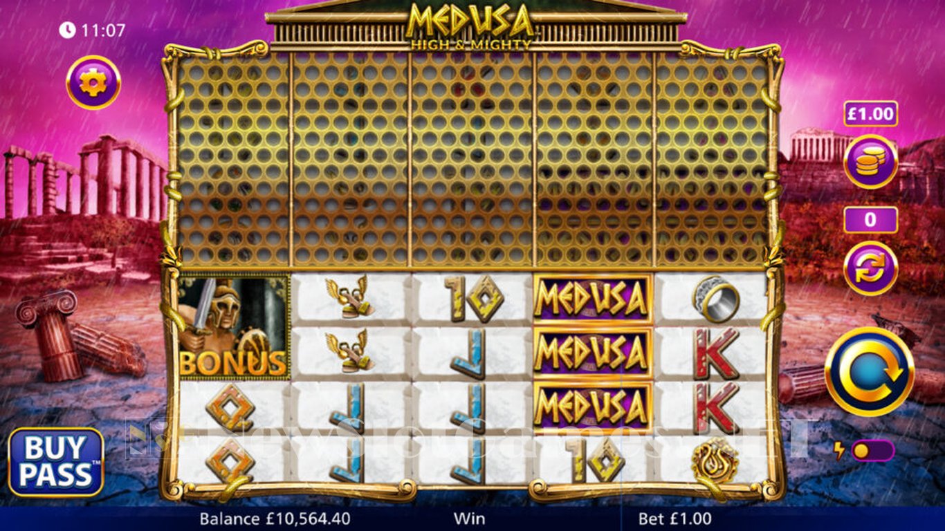 Medusa High and Mighty Slot Demo Image