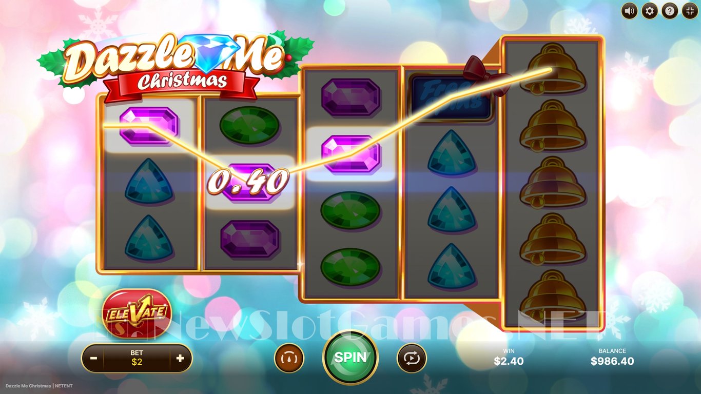 Dazzle Me Christmas Slot Slot Image in Demo - pic. 4