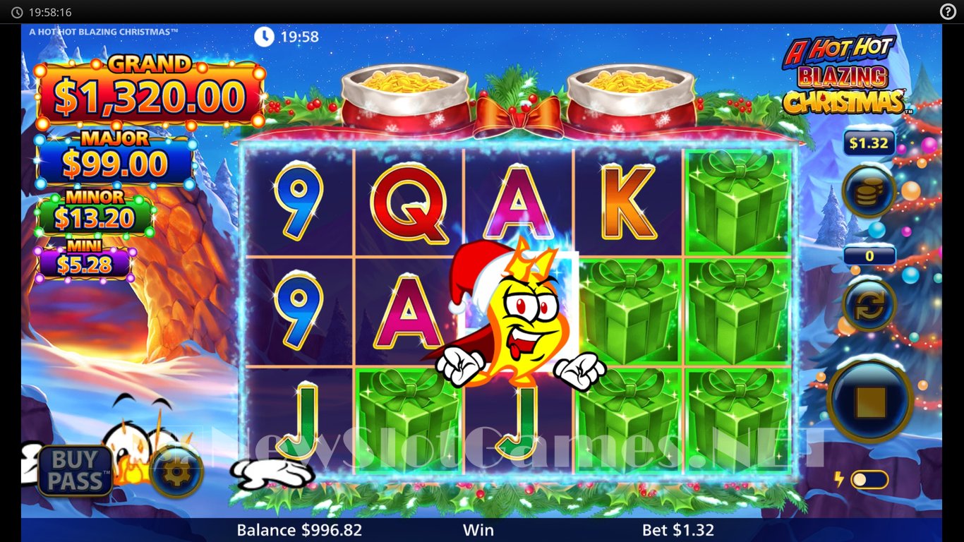 A Hot Hot Blazing Christmas Slot Slot Image in Demo - pic. 5
