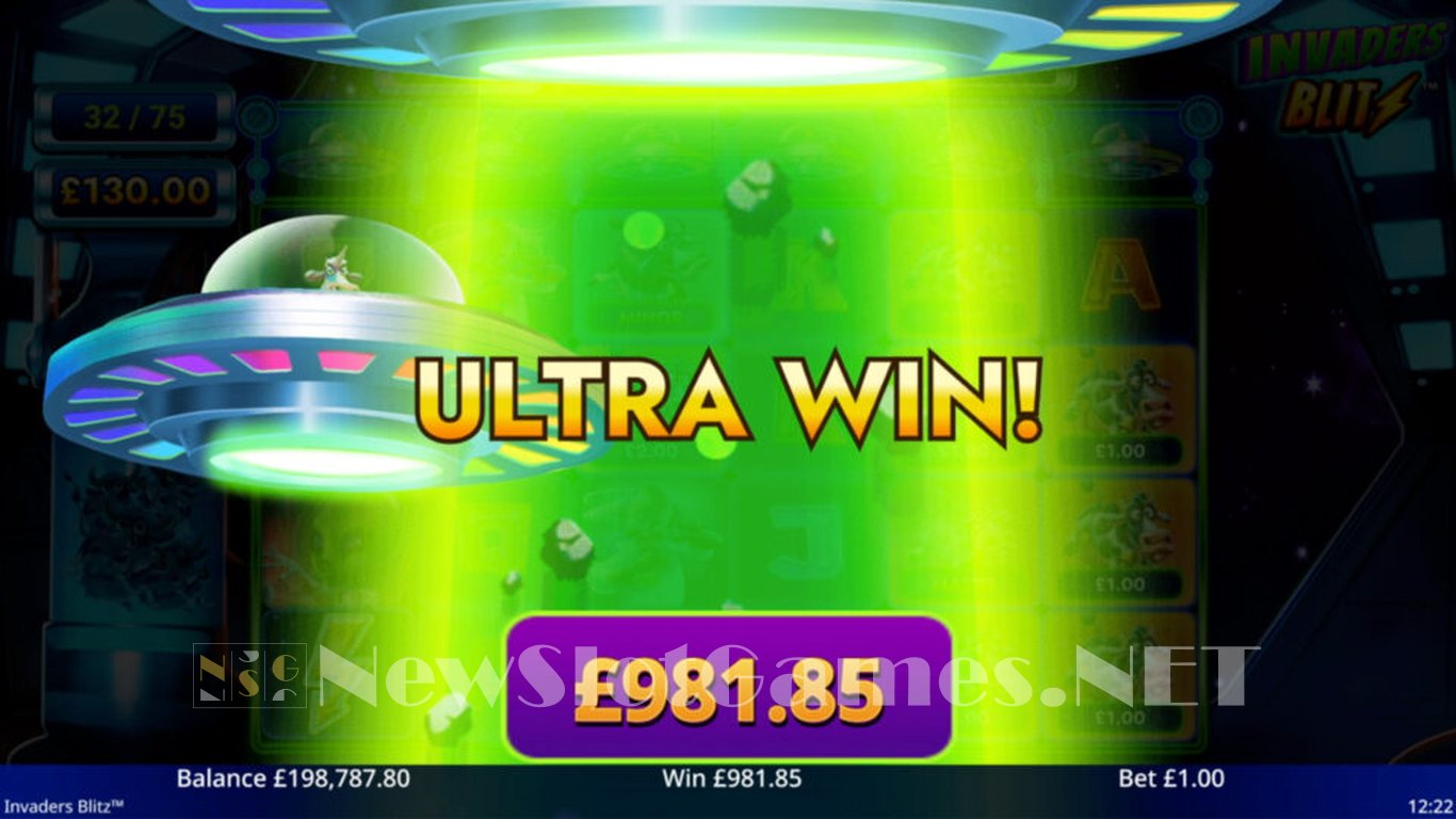 Invaders Blitz Slot Slot Image in Demo - pic. 3