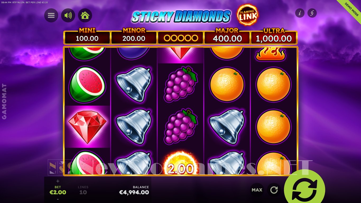 Sticky Diamonds Flaming Link Slot Slot Image in Demo - pic. 2